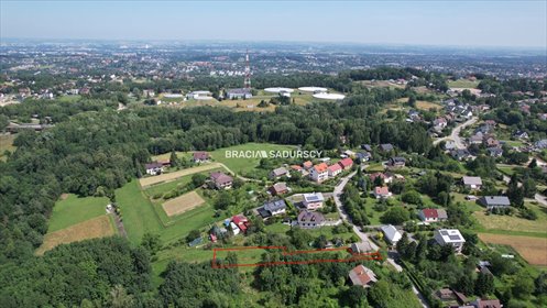 Działka budowlana 1406 m² w Sierczy - media w ulicy działka Siercza