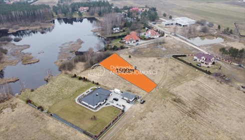Do sprzedania działka 1500 m² nad jeziorem z mediami i utwardzonym dojazdem działka Lubowidz