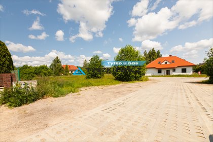 Działka 1023 m² z projektem domu dwurodzinnego, Banino działka Banino, Źródlana