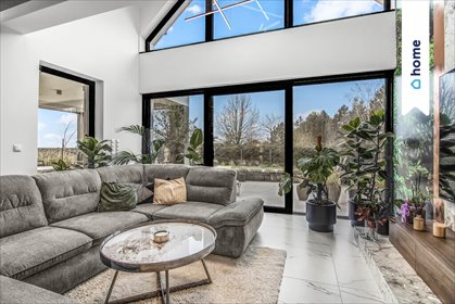 Nowoczesny energooszczędny dom z dużą działką i inteligentnym systemem dom Brzezina