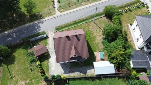 Dom 100 m² w Krzywej - 8-ar działka - podpiwniczony dom Krzywa