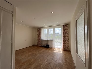 3-pokojowe mieszkanie do remontu z balkonem i cichym osiedlem mieszkanie Puławy, Leśna