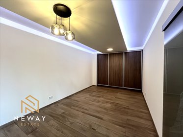 Sprzedam przestronne 74,66 m² z balkonem i widokiem na ogród lokal użytkowy Kraków, Zabłocie, Ślusarska