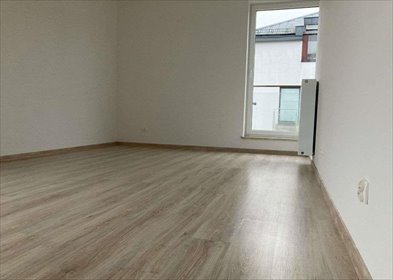 Mieszkanie trzypokojowe na sprzedaż Parzniew, Działkowa 137 71m2 Foto 3