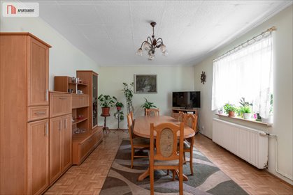 Polecam przestronny dom 9 pokoi z ogrodem, potencjał inwestycyjny dom Wrocław