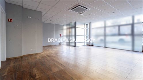 lokal użytkowy na wynajem 75m2 lokal użytkowy Kraków, Podgórze Duchackie, Kurdwanów, Turniejowa