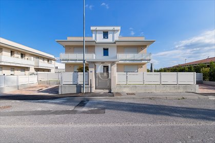 Ekskluzywne 80 m² mieszkanie w Desenzano. Nowoczesny komfort. mieszkanie Desenzano del Garda