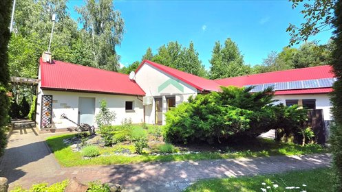 Sprzedam unikalną nieruchomość na agroturystykę i biznes z basenem lokal użytkowy Janaszów