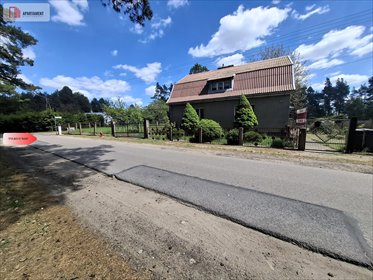 Przestronny dom 110 m² z dużą działką i garażami dom Łąg