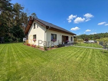 Na sprzedaż przestronny dom 130 m² z dużą działką 999 m² w Wojnowie dom Wojnowo