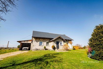 Dom z cegły, 2 części, garaż, duża działka, prywatność dom Lubomino