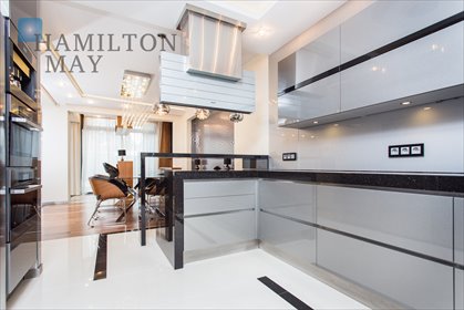 Ekskluzywny dom 200 m2 z nowoczesnym wyposażeniem i tarasem dom Kraków, Dębniki, Koszarówka