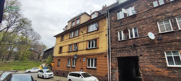 Urokliwe 3-pokojowe mieszkanie w zabytkowym budynku. mieszkanie Bytom, Bobrek, Rataja