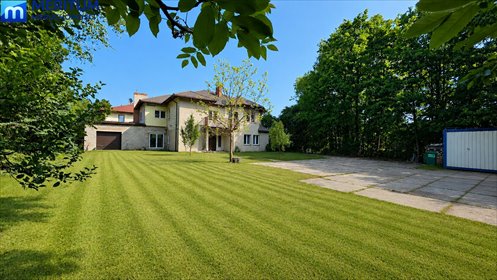 Nadarzyn, 283 m2 – atrakcyjna nieruchomość komercyjna z dużym potencjałem dom Nadarzyn