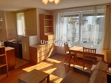 Ciche studio z balkonem przy metrze Stokłosy, 28,9 m2 mieszkanie Warszawa, Ursynów, KEN (Komisji Edukacji Narodowej)
