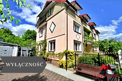 Przestronny dom 183 m² z 7 pokojami i działką 877 m² dom Lipno, Lipno