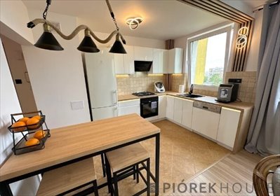 Polecam 4-pokojowe mieszkanie 74 m² z balkonem na Bemowie mieszkanie Warszawa, Bemowo, Waleriana Czumy