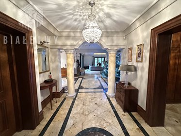 Na sprzedaż luksusowa willa 372 m² w Konstancinie-Jeziornej dom Konstancin-Jeziorna, Jesionowa