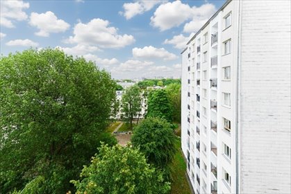 Na sprzedaż przestronna kawalerka 30,72 m² z widokiem na Warszawę mieszkanie Warszawa, Śródmieście, Wałowa