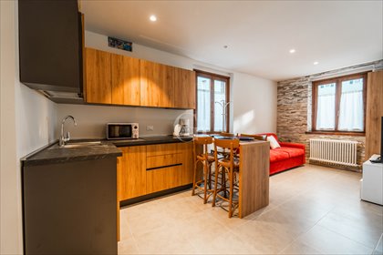 Sprzedam nowoczesny 42 m² apartament w centrum Torbole mieszkanie Torbole sul Garda
