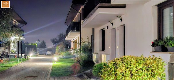 Nowoczesny 75 m² apartament z balkonami i miejscem. mieszkanie Śledziejowice, Różana
