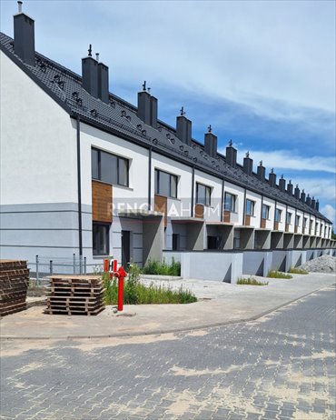 Sprzedam nowoczesny dom szeregowy 83 m² z ogródkiem w Smolcu dom Smolec