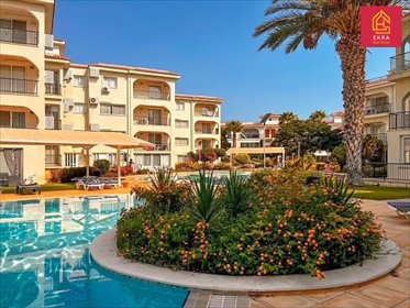 Sprzedam komfortowy apartament 2 syp. 150 m od morza w Cyprze mieszkanie Bogaz, Famagusta , Bogaz