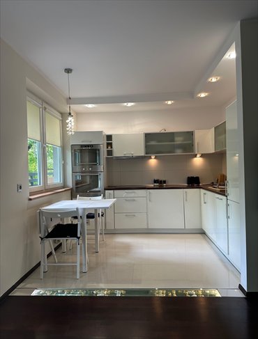 Apartament z widokiem na Park, balkon, pełne wyposażenie mieszkanie Wrocław, Krzyki, Partynicka