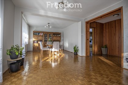 Na sprzedaż przestronny dom z basenem i garażem w Starym Górniku dom Stary Górnik, Leśna