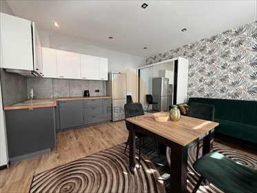 Gotowe do zamieszkania, po remoncie, 35 m2 w Świebodzicach mieszkanie Świebodzice