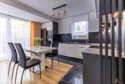 Nowoczesny apartament 71 m² z ogrodem i parkingiem mieszkanie Nowy Sącz, Węgierska