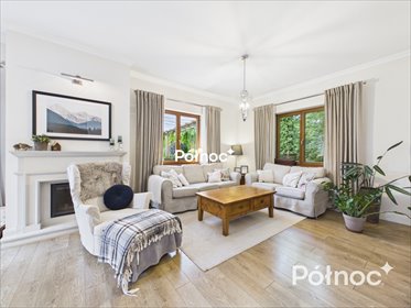 Przestronny dom 241 m² w klasycznym stylu z garażem i ogrodem dom Rzeszotary, Piastowska