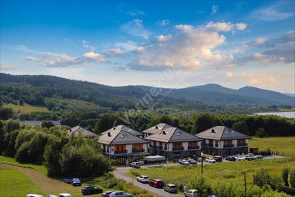 Sprzedam przestronne 104 m² z ogrodem w Sosnówce mieszkanie Sosnówka