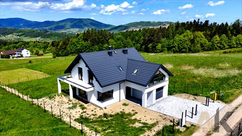 dom na sprzedaż 251m2 dom Biczyce Górne