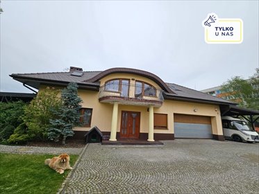 dom na sprzedaż Jelcz-Laskowice 240 m2