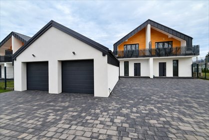 Wyjątkowy bliźniak z garażem, tarasem i pompą ciepła dom Świlcza