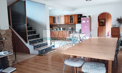 Przestronny dom 180 m² z marmurowymi schodami i dużą działką dom Adamowizna