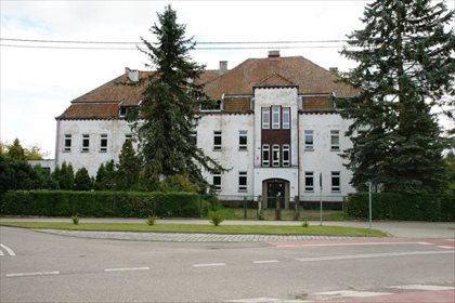 Lokal użytkowy na sprzedaż Pieniężno, Szkolna 2 416m2 Foto 1