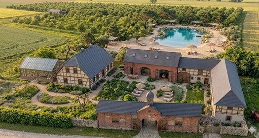Zabytkowe gospodarstwo z potencjałem na agroturystykę dom Kowalewiczki, Kowalewiczki