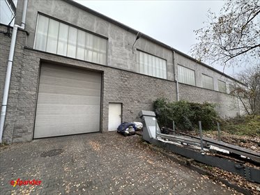 Wynajmę przestronny magazyn 800 m² z adaptacją na biuro lub socjal lokal użytkowy Częstochowa, Aleja Bohaterów Monte Cassino