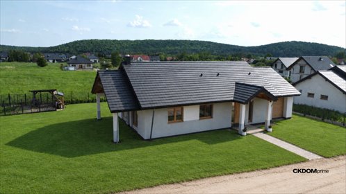 Dom 145 m² z tarasem i garażami w Szewcach dom Szewce, Dewońska