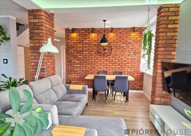 Dwupoziomowe 145 m² z ogrodem, kominkiem i balkonem mieszkanie Marki, Bagienna