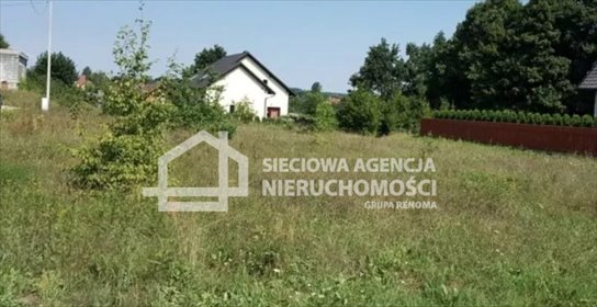 Polecam działkę 845 m² z mediami, lasem i rzeką w Żukowie działka Żukowo