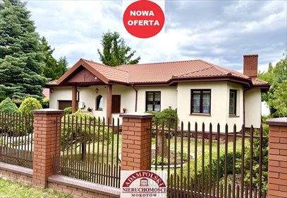 Do sprzedania komfortowy dom 117,75 m² z dużą działką 1000 m² w Opypach dom Opypy