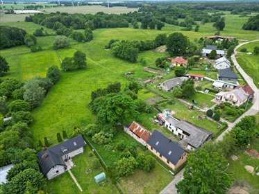 Dom wolnostojący z dużą działką i potencjałem dom Sierakowo Słupskie
