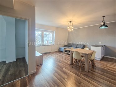 Słoneczne 52 m² w Jeleniej Górze (winda, aneks kuchenny) mieszkanie Jelenia Góra