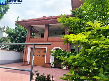 Nowoczesny bliźniak 220 m2 z dużymi przeszkleniami dom Żyrardów