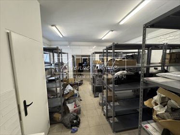 Przestronny odremontowany magazyn 340 m² z parkingiem magazyn Warszawa, Włochy
