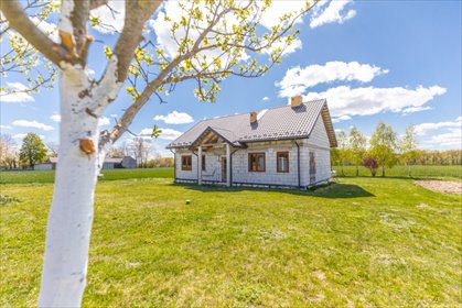 Nowoczesny dom w budowie 203 m2 z dużą działką 1,12 ha dom Kiełczewice Pierwsze