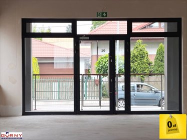 Lokal usługowy 90,83 m² z dużymi witrynami i parkingiem polecam lokal użytkowy Piotrków Trybunalski